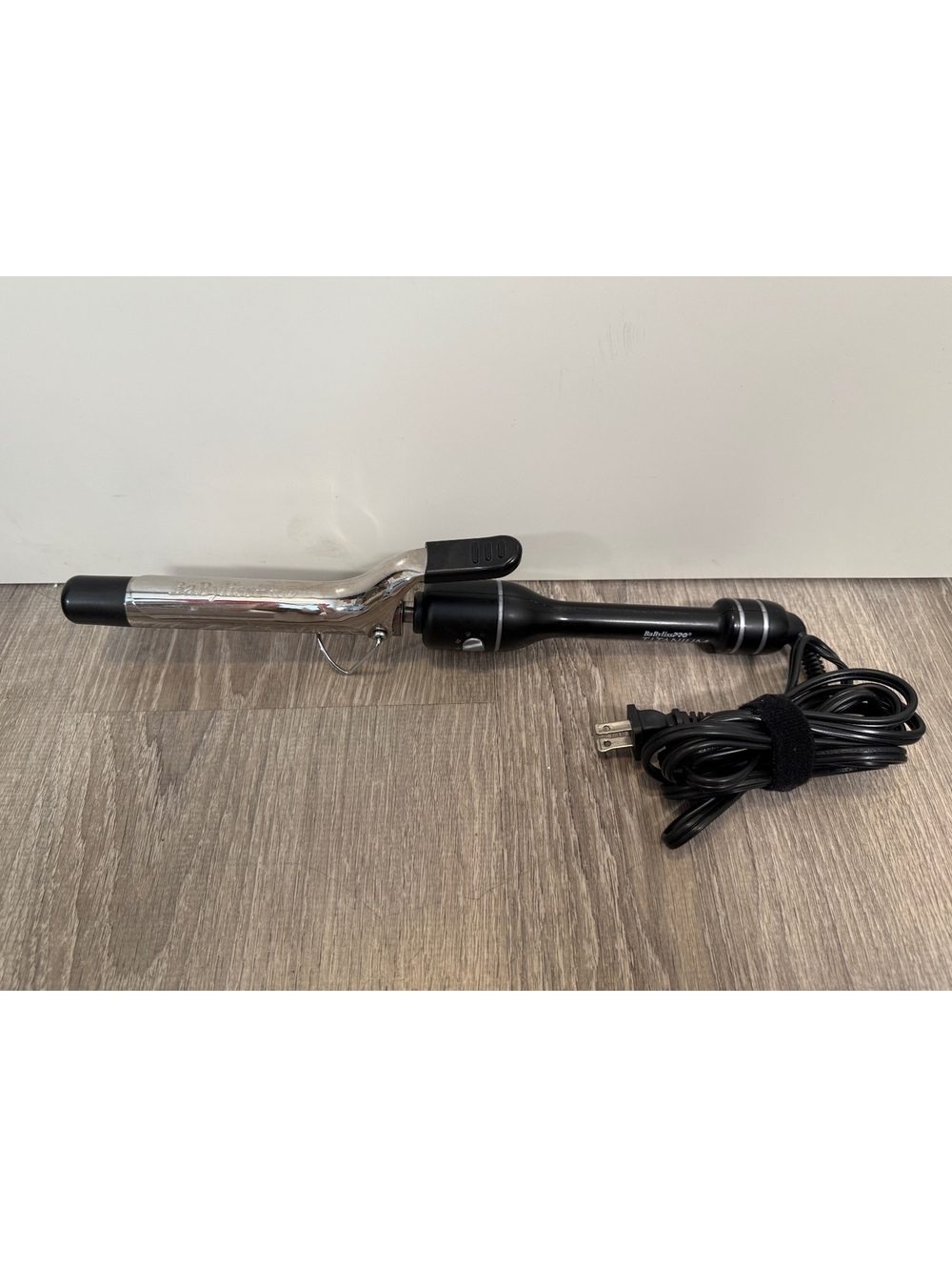 BaBylissPRO Titanium Curling Iron with Adjustable Temperature